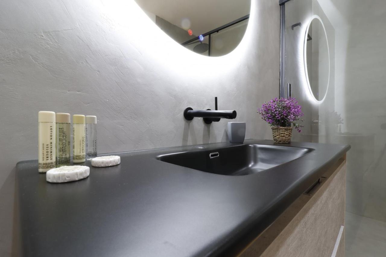 Chueca Jacuzzi Apartment Madrid Luaran gambar